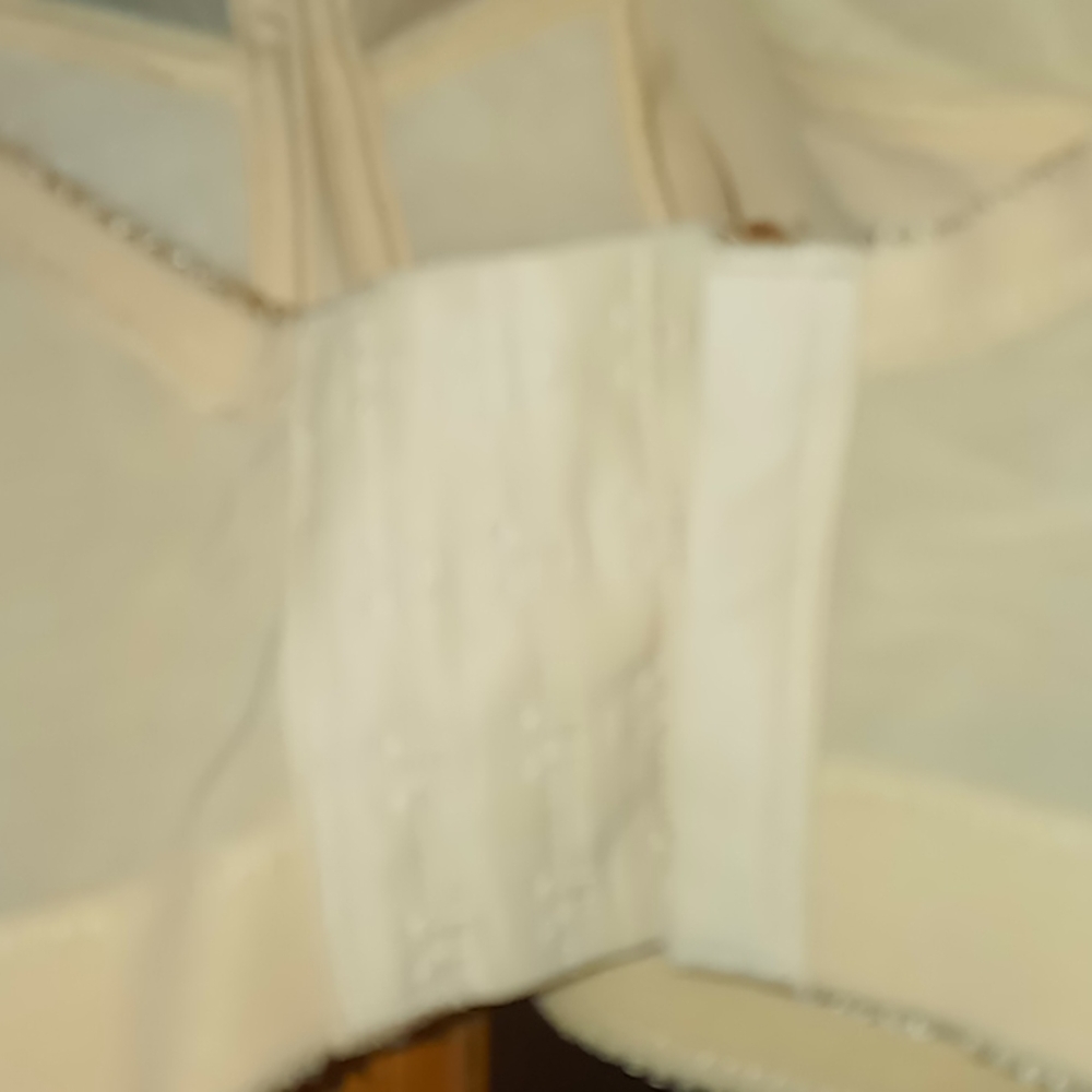 Bra - Picture 6 of 6